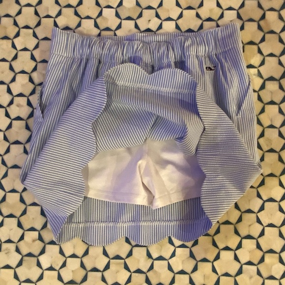 Vineyard Vines Performance Skort size 7/8 - Picture 4 of 5